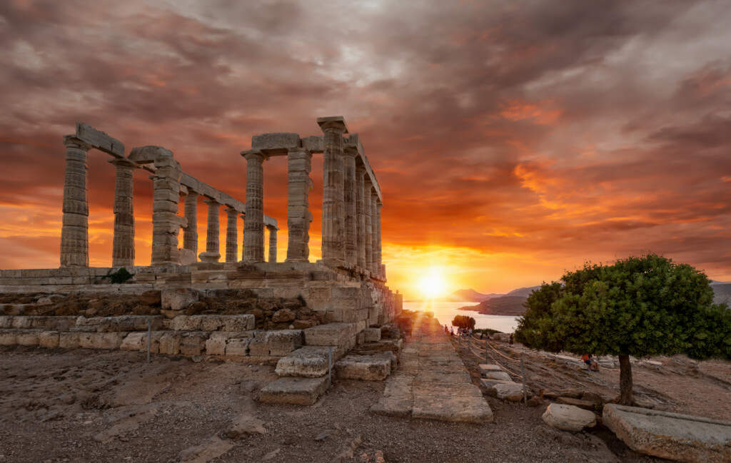 Στον Ναό του Ποσειδώνα στο Σούνιο